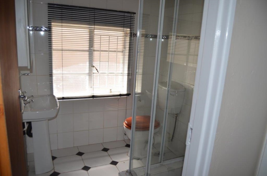 4 Bedroom Property for Sale in Fichardt Park Free State
